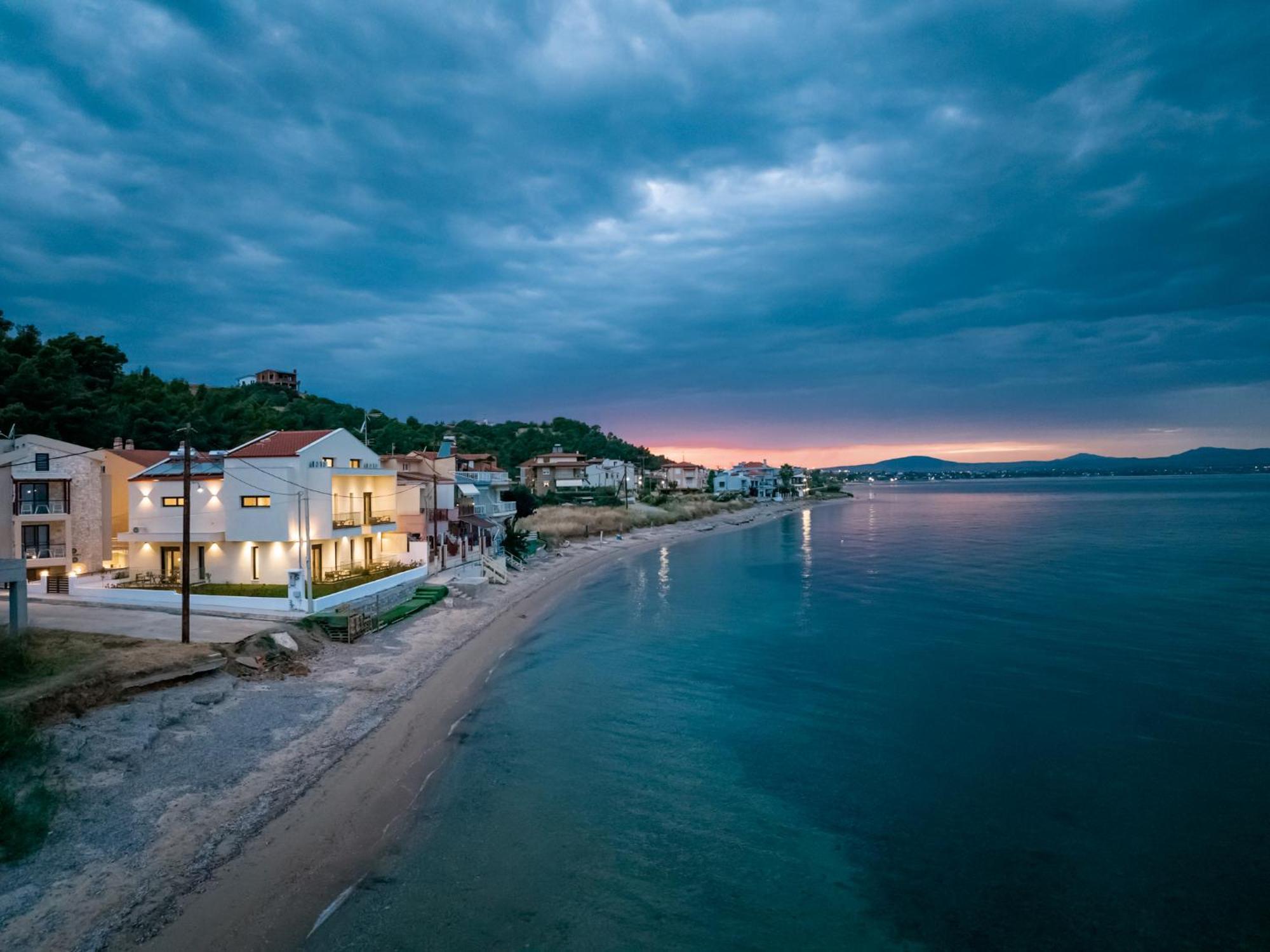 Azzurro E Verde By Rentalspro - Nea Potidaia Halkidiki Nea Poteidaia Ngoại thất bức ảnh