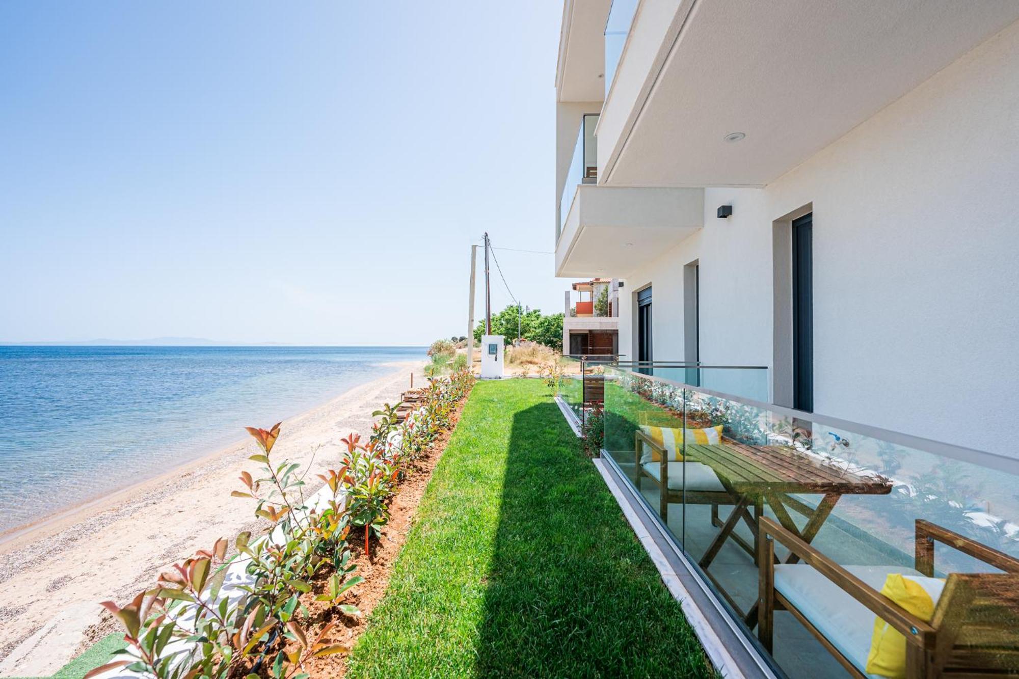 Azzurro E Verde By Rentalspro - Nea Potidaia Halkidiki Nea Poteidaia Ngoại thất bức ảnh